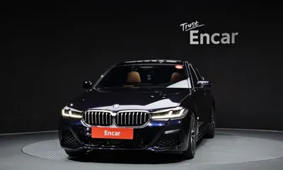 BMW 5-Series 2022, 47825 км, за 23908.81 USD