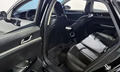 Kia K5 2020, 71225 км, за 10927.14 USD - фото 11
