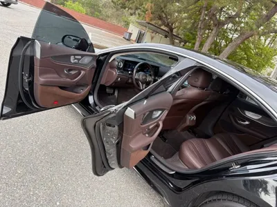 Mercedes-Benz CLS-Class 2020, 61000 км, за 26257.06 USD
