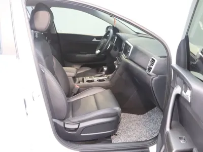 Kia Sportage 2022, 107325 км, за 7234.48 USD - фото 11