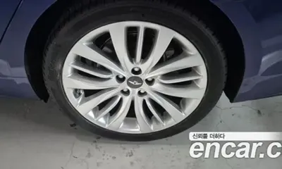 Hyundai Genesis 2016, 151172 км, за 7013.24 USD - фото 7