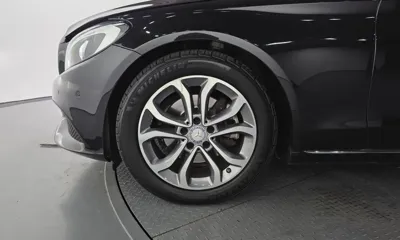 Mercedes-Benz C-Class 2017, 102583 км, за 9637.3 USD