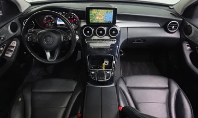 Mercedes-Benz C-Class 2017, 102583 км, за 9627.9 USD - фото 7