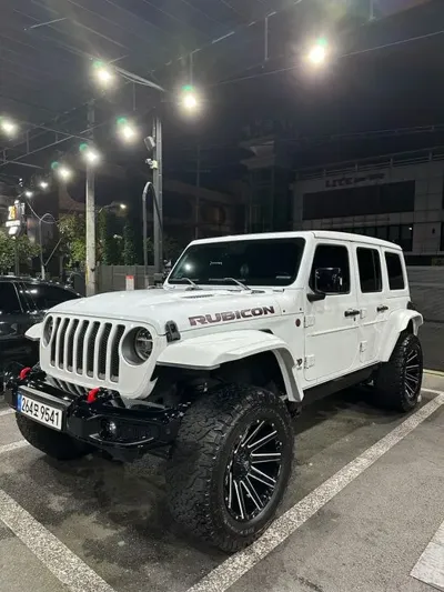 Jeep Wrangler · 2020 год