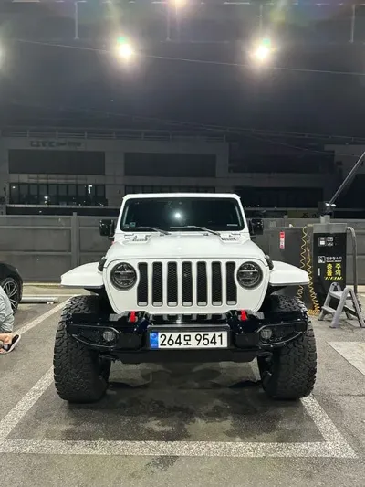 Jeep Wrangler 2020, 74000 км, за 34944.7 USD
