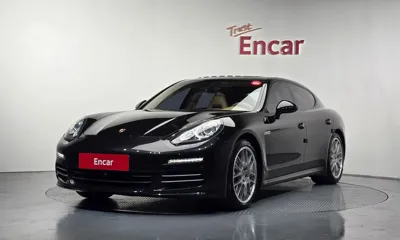 Porsche Panamera · 2014 год
