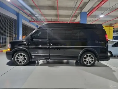Chevrolet Express Van 2018, 37054 км, за 22143.33 USD