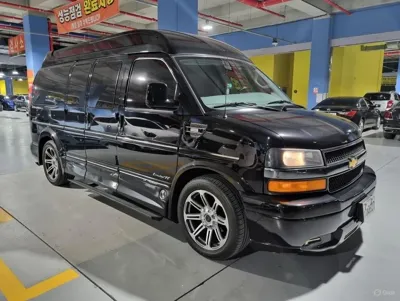 Chevrolet Express Van 2018, 37054 км, за 22143.33 USD - фото 7