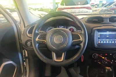 Jeep Renegade 2018, 73200 км, за 7961 USD - фото 13