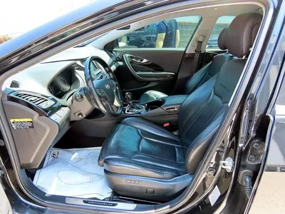 Hyundai Grandeur 2012, 136261 км, за 2953.92 USD
