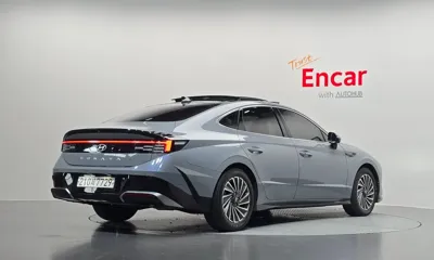 Hyundai Sonata 2024, 40072 км, за 18558.3 USD