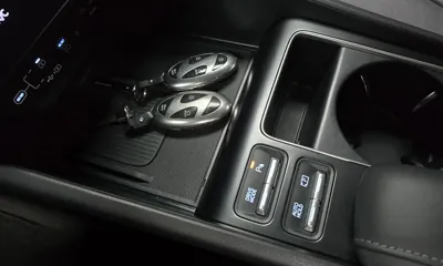 Hyundai Sonata 2024, 40072 км, за 18558.3 USD - фото 27