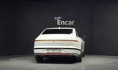 Hyundai Grandeur 2023, 59770 км, за 20166.55 USD