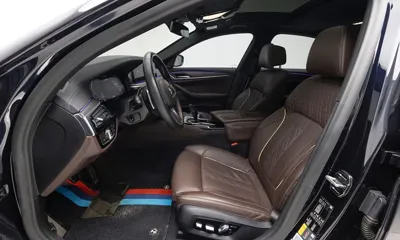 BMW 5-Series 2021, 69990 км, за 22974.92 USD - фото 10