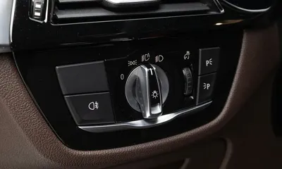 BMW 5-Series 2021, 69990 км, за 22974.92 USD - фото 14