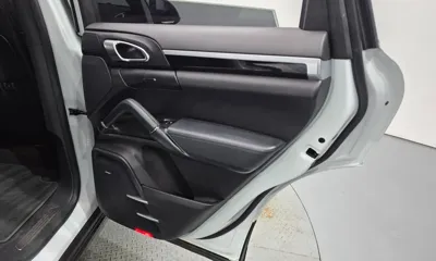 Porsche Cayenne 2014, 138220 км, за 10962.32 USD - фото 25