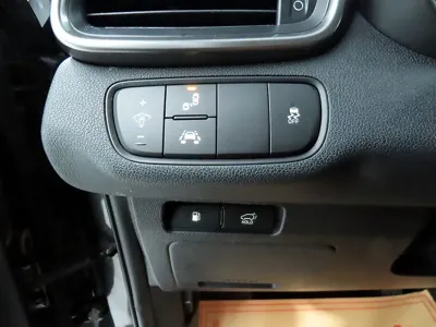 Kia Sorento 2018, 187990 км, за 9452.68 USD - фото 14