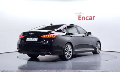 Hyundai Genesis 2016, 203432 км, за 5219.69 USD