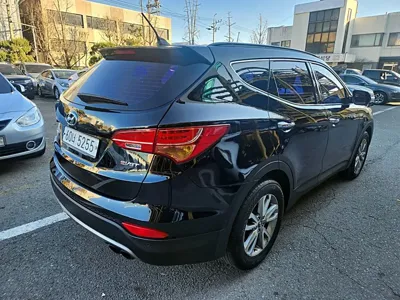 Hyundai Santafe 2014, 122900 км, за 5407.17 USD
