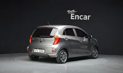 Kia Morning 2012, 118066 км, за 2450.33 USD