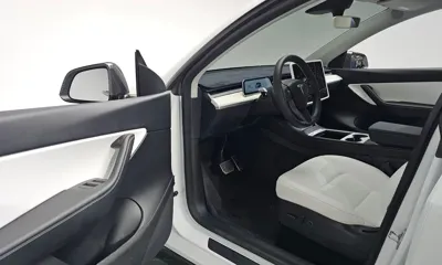 Tesla Model Y 2022, 38053 км, за 30346.81 USD - фото 12