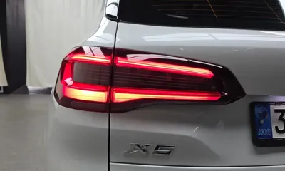 BMW X5 2022, 38581 км, за 49576.98 USD - фото 23