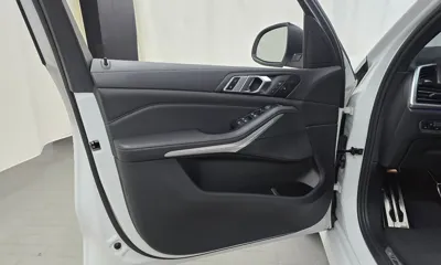 BMW X5 2022, 38581 км, за 49576.98 USD - фото 24