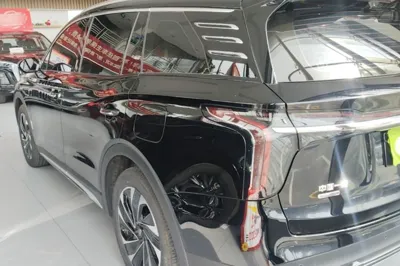 Hongqi HS7 PHEV 2024, 20099 км, за 24310 USD