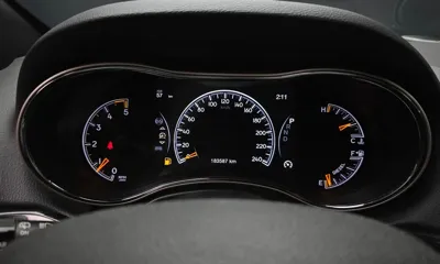 Jeep Cherokee 2016, 183587 км, за 7023.76 USD - фото 8