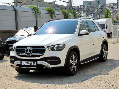 Mercedes-Benz GLE-Class 2020, 90246 км, за 32493.11 USD