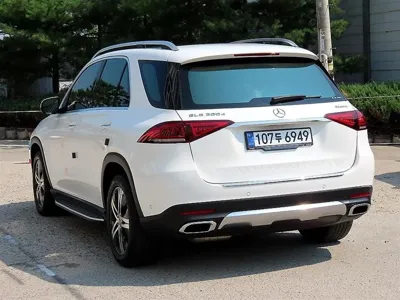 Mercedes-Benz GLE-Class 2020, 90246 км, за 32493.11 USD
