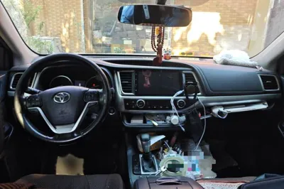 Toyota Highlander 2015, 195500 км, за 15268 USD - фото 18