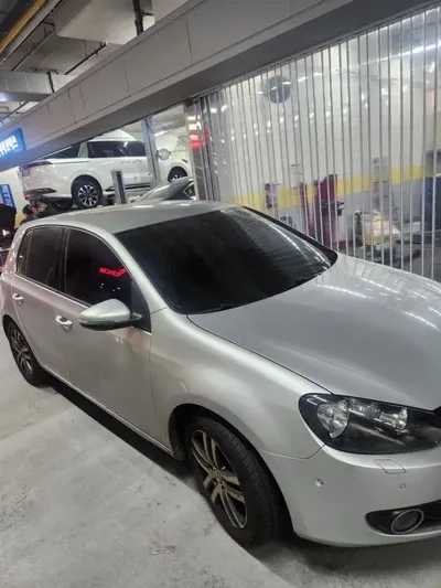 Volkswagen Golf · 2012 год
