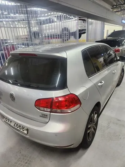 Volkswagen Golf 2012, 193612 км, за 3192.18 USD