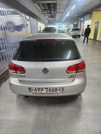 Volkswagen Golf 2012, 193612 км, за 3192.18 USD