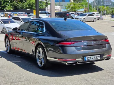 Genesis G90 2023, 132236 км, за 33478.5 USD