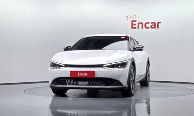 Kia EV6 2022, 55726 км, за 19365.53 USD
