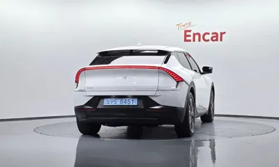 Kia EV6 2022, 55726 км, за 19365.53 USD