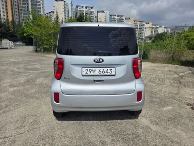 Kia Ray 2013, 182183 км, за 2730.29 USD