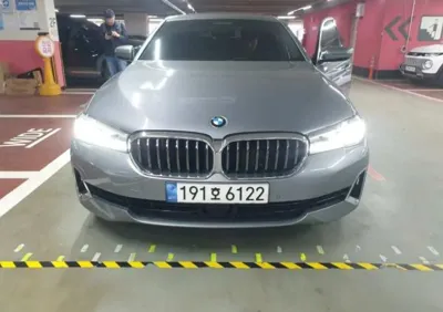 BMW 5-Series · 2023 год