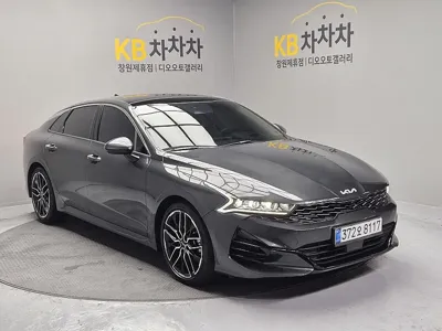 Kia K5 2022, 38714 км, за 14734.06 USD