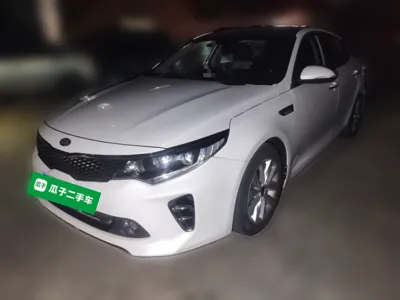 Kia K5 · 2016 год