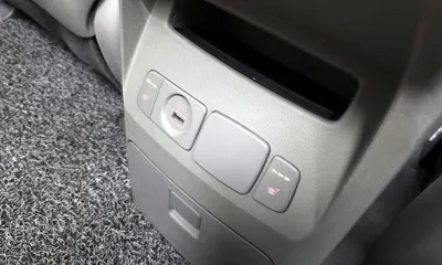 Kia Canival 2019, 189813 км, за 6329.7 USD - фото 18