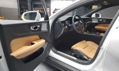 Volvo V60 2021, 150370 км, за 16121.57 USD - фото 10