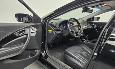 Hyundai Grandeur 2011, 146885 км, за 3577.94 USD - фото 10