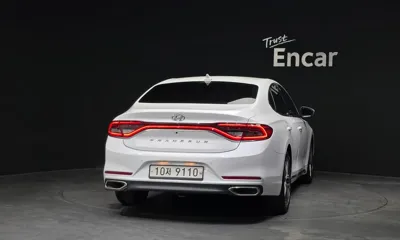 Hyundai Grandeur 2018, 179450 км, за 7351.69 USD