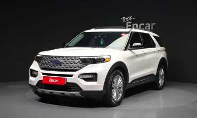 Ford Explorer · 2021 год