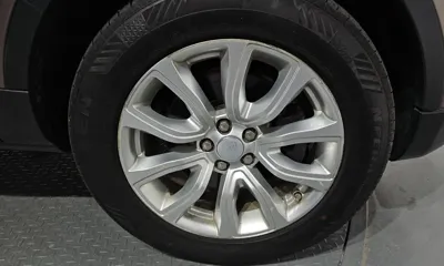 Land Rover Range Rover Evoque 2017, 117788 км, за 7636.07 USD