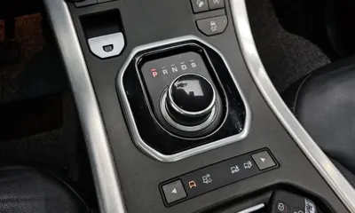 Land Rover Range Rover Evoque 2017, 117788 км, за 7636.07 USD - фото 9
