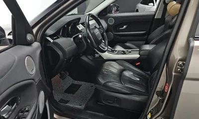 Land Rover Range Rover Evoque 2017, 117788 км, за 7636.07 USD - фото 11